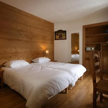 Hotel Les Vallois Vallouise Room photo